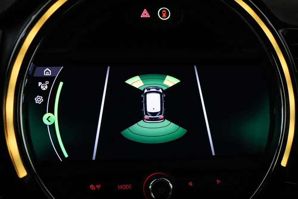Mini Clubman 1.5 Cooper Business Edition uit 2019, foto 8