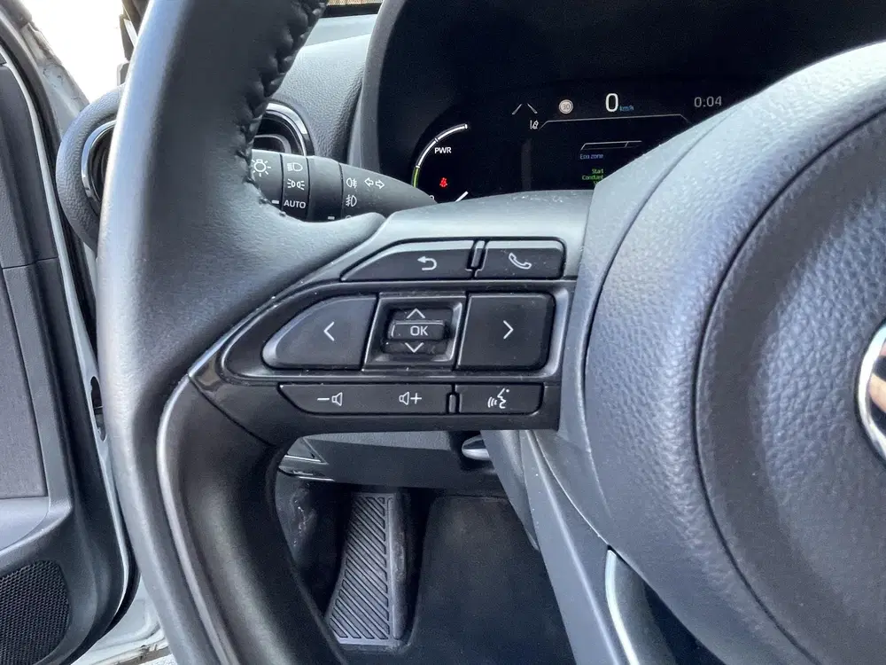 Toyota Yaris Cross 1.5 Hybrid Dynamic Org NL en 1e Eigenaar uit 2022, foto 11