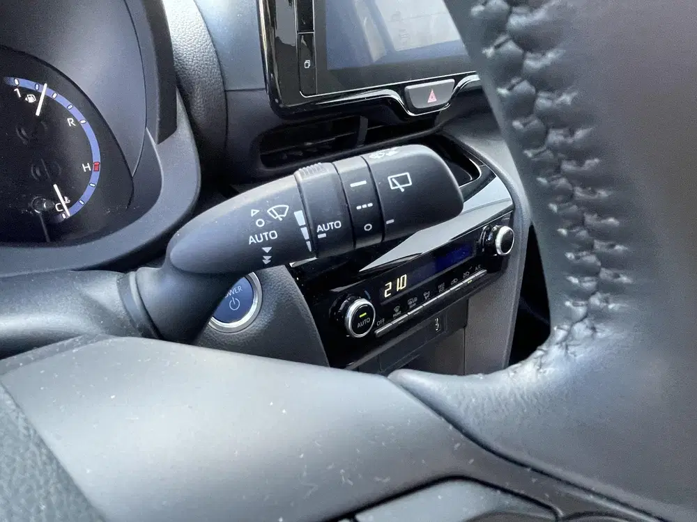 Toyota Yaris Cross 1.5 Hybrid Dynamic Org NL en 1e Eigenaar uit 2022, foto 14