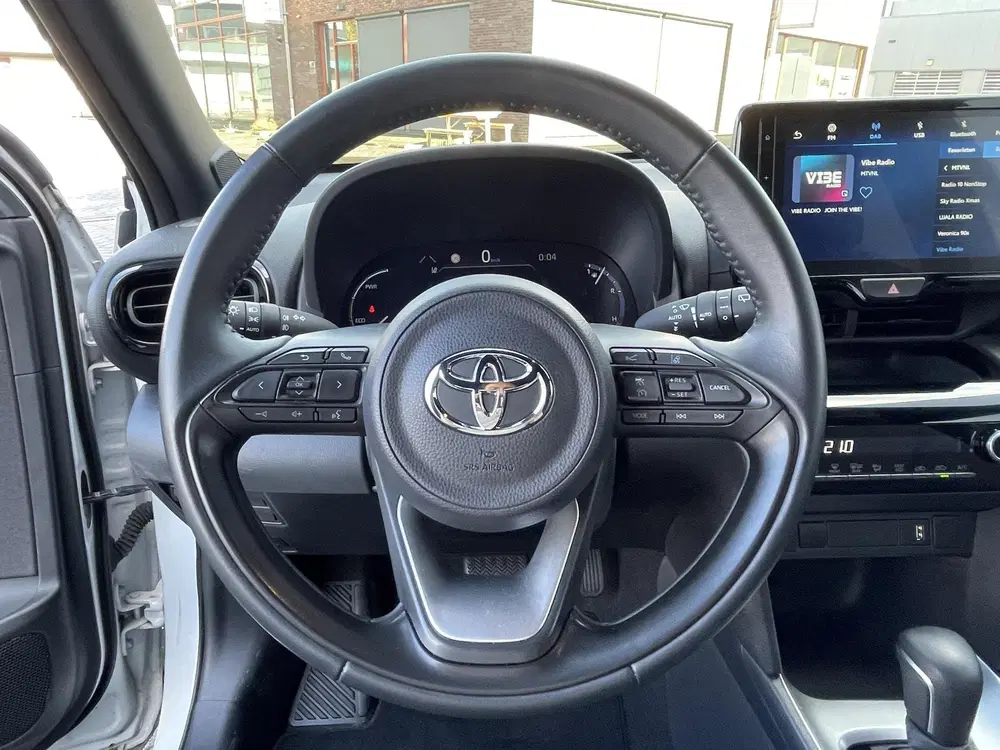 Toyota Yaris Cross 1.5 Hybrid Dynamic Org NL en 1e Eigenaar uit 2022, foto 7