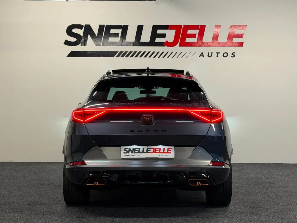 Cupra Formentor 1.4 e-Hybrid VZ Performance 245PK uit 2022, foto 4