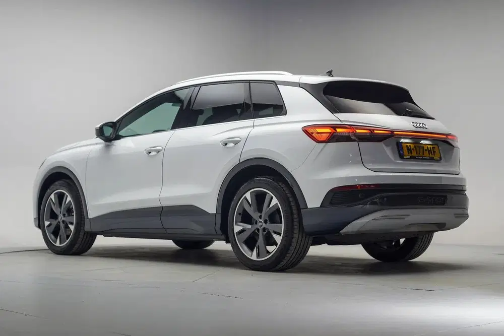 Audi Q4 e-tron 35 Launch edition Advanced 55 kWh [ LED Ap uit 2021, foto 3