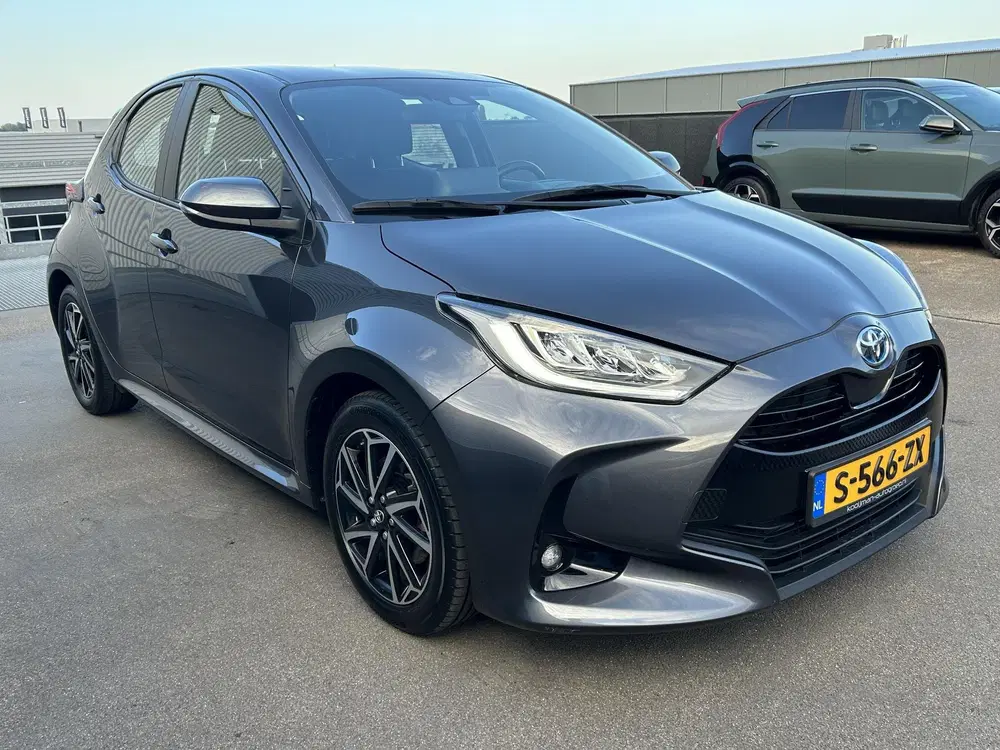 Toyota Yaris 1.5 Hybrid Dynamic 1e eigenaar dealer onde uit 2023, foto 10