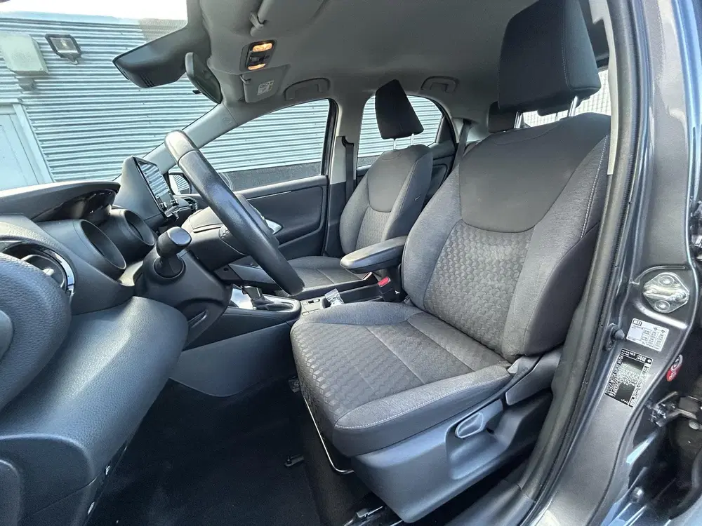 Toyota Yaris 1.5 Hybrid Dynamic 1e eigenaar dealer onde uit 2023, foto 14