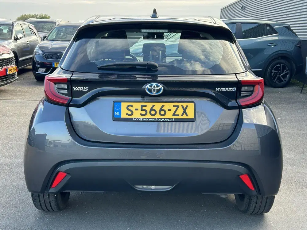Toyota Yaris 1.5 Hybrid Dynamic 1e eigenaar dealer onde uit 2023, foto 5