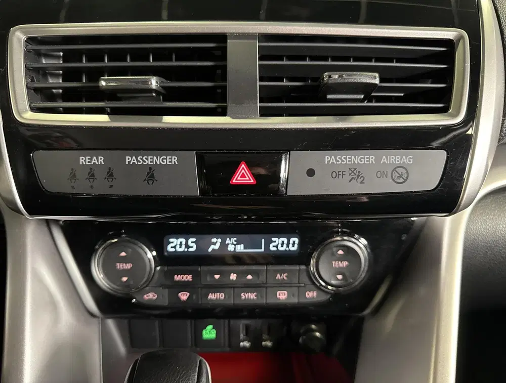 Mitsubishi Eclipse Cross 1.5 DI-T First Edition uit 2019, foto 14