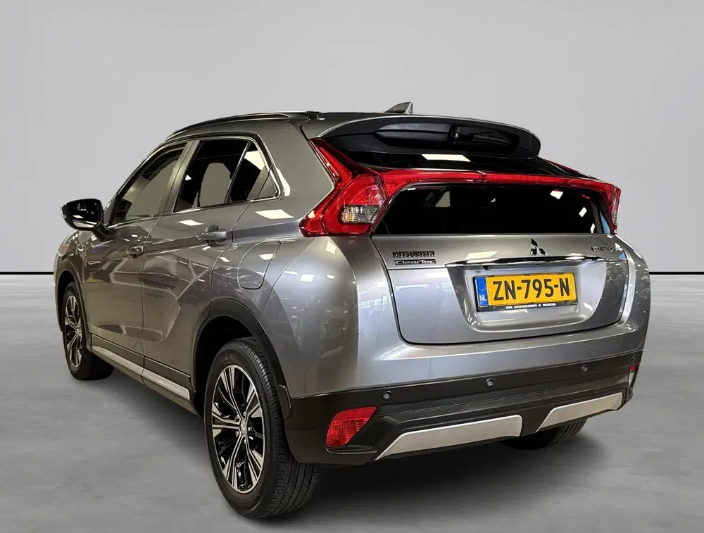 Mitsubishi Eclipse Cross 1.5 DI-T First Edition uit 2019, foto 3