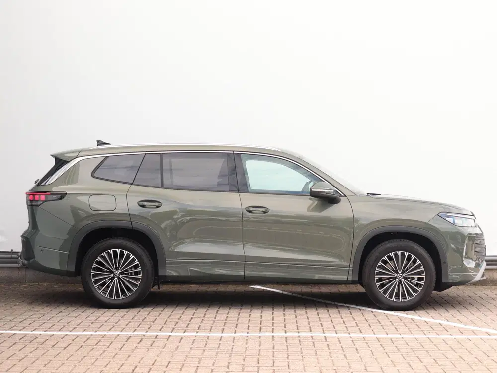 Volkswagen Tayron 1.5 eHybrid Life uit 2026, foto 4