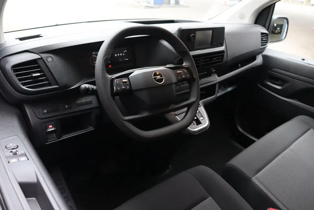 Opel Vivaro L2 75 kWh uit 2025, foto 8