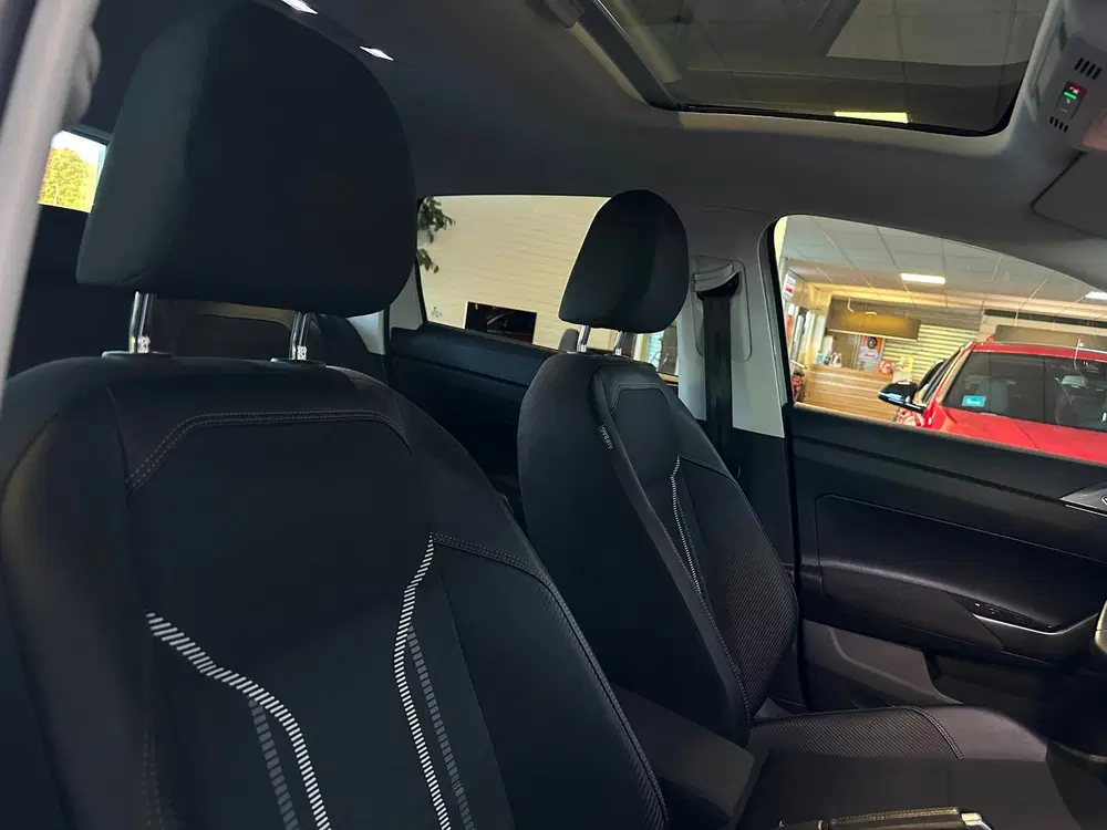 Volkswagen Taigo 1.0 TSI Style uit 2022, foto 12