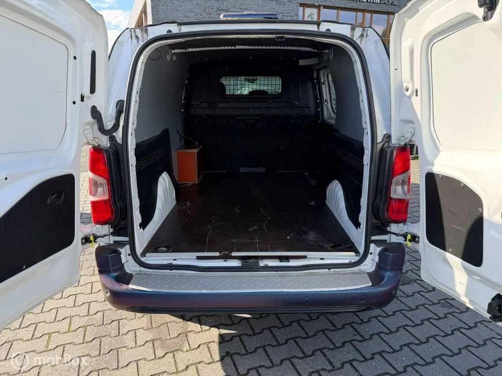 Opel Combo 1.2 PureTech 110 S&S L2 NAP uit 2020, foto 9