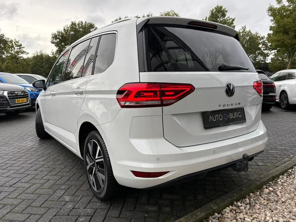 Volkswagen Touran 2.0 TDI Highline 7 Persoons uit 2022, foto 9