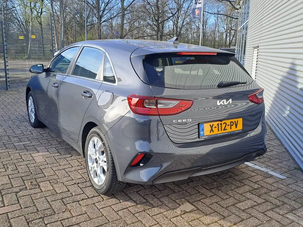 Kia Ceed 1.0 T-GDi DynamicLine uit 2024, foto 3