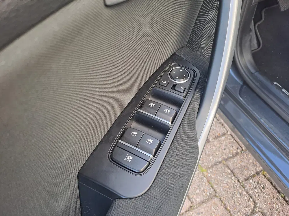 Kia Ceed 1.0 T-GDi DynamicLine uit 2024, foto 7