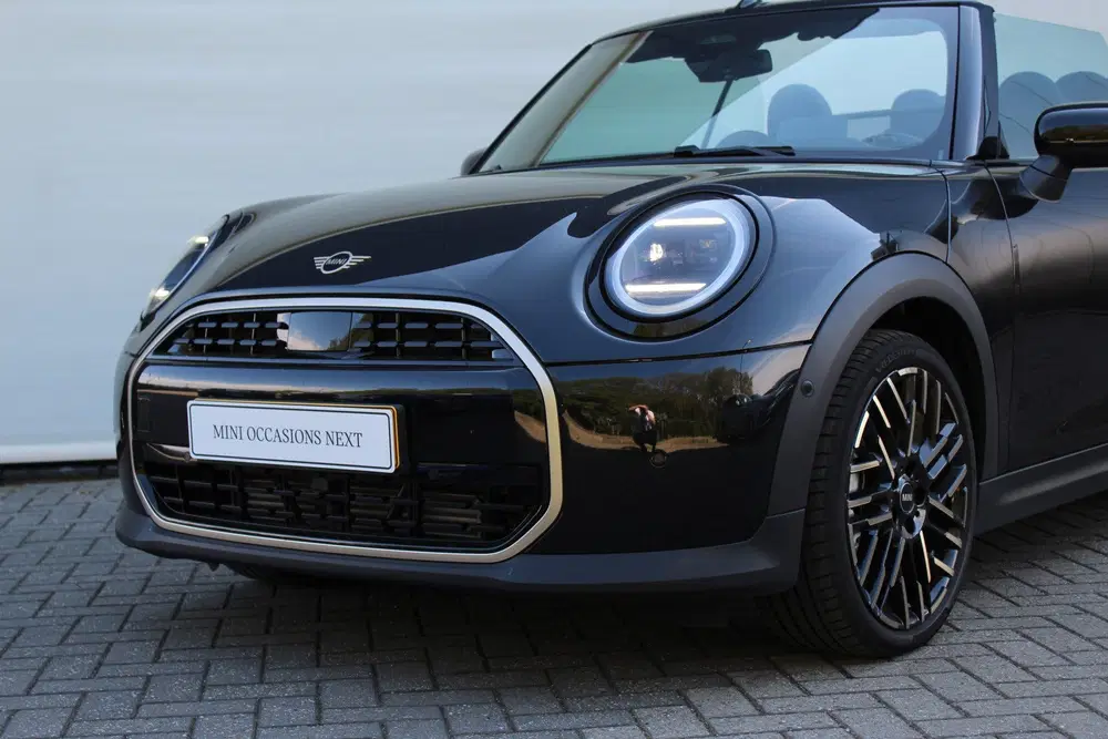 Mini Cabrio Cooper C Automaat uit 2025, foto 12