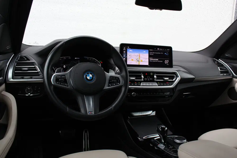 BMW X3 xDrive30e High Executive M Sport Automaat uit 2023, foto 12