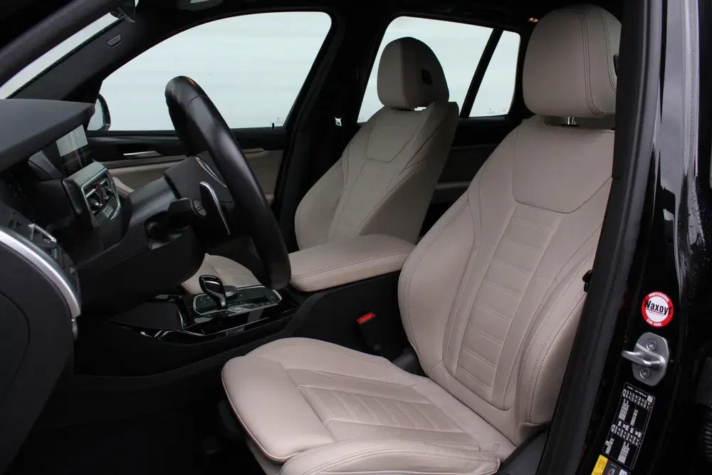 BMW X3 xDrive30e High Executive M Sport Automaat uit 2023, foto 8