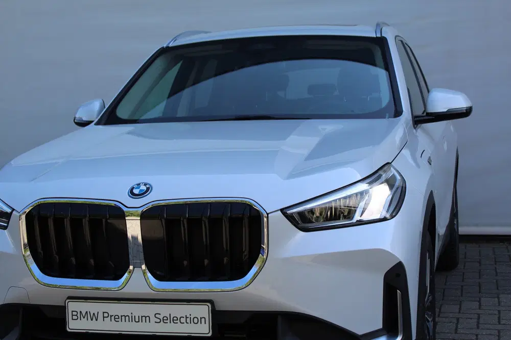 BMW X1 xDrive30e Automaat uit 2022, foto 14