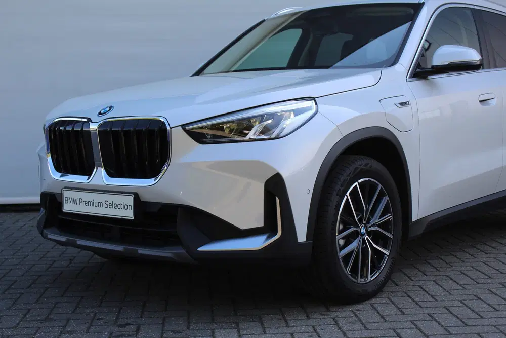 BMW X1 xDrive30e Automaat uit 2022, foto 8