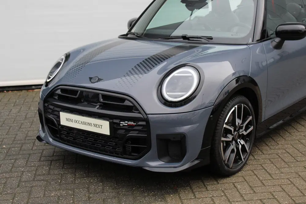 Mini Cabrio Cooper C Automaat uit 2025, foto 8