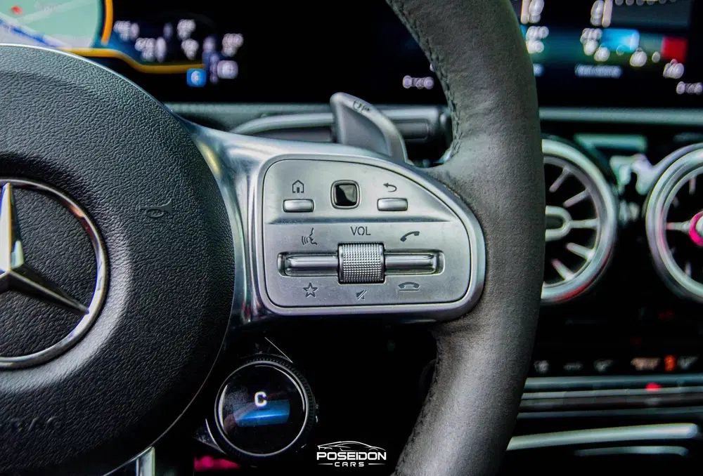 Mercedes-Benz A-Klasse AMG 45 S 4MATIC+ Edition 1 PANO uit 2020, foto 11