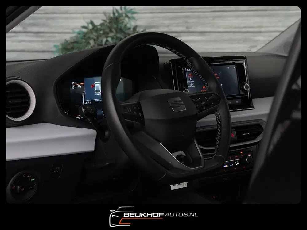 SEAT Ibiza 1.0 EcoTSI Airco Virtual dash Carplay park uit 2023, foto 8
