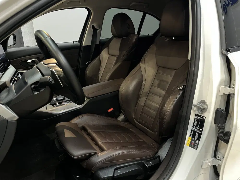 BMW 3-serie 320e Incl garantie uit 2024, foto 11