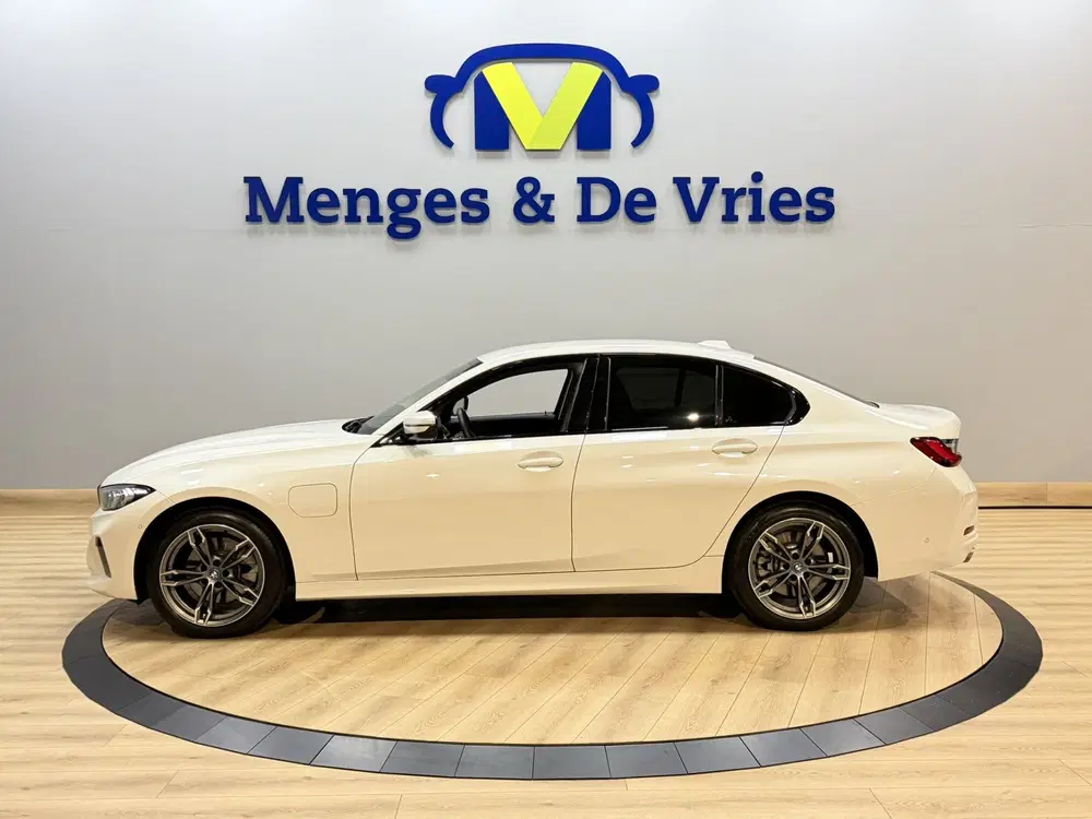 BMW 3-serie 320e Incl garantie uit 2024, foto 6