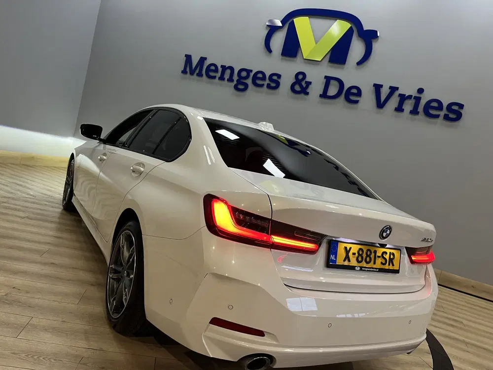 BMW 3-serie 320e Incl garantie uit 2024, foto 9