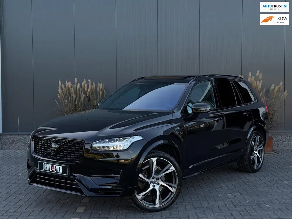 Volvo XC90 2.0 T5 AWD R-Design FULL PANO uit 2019