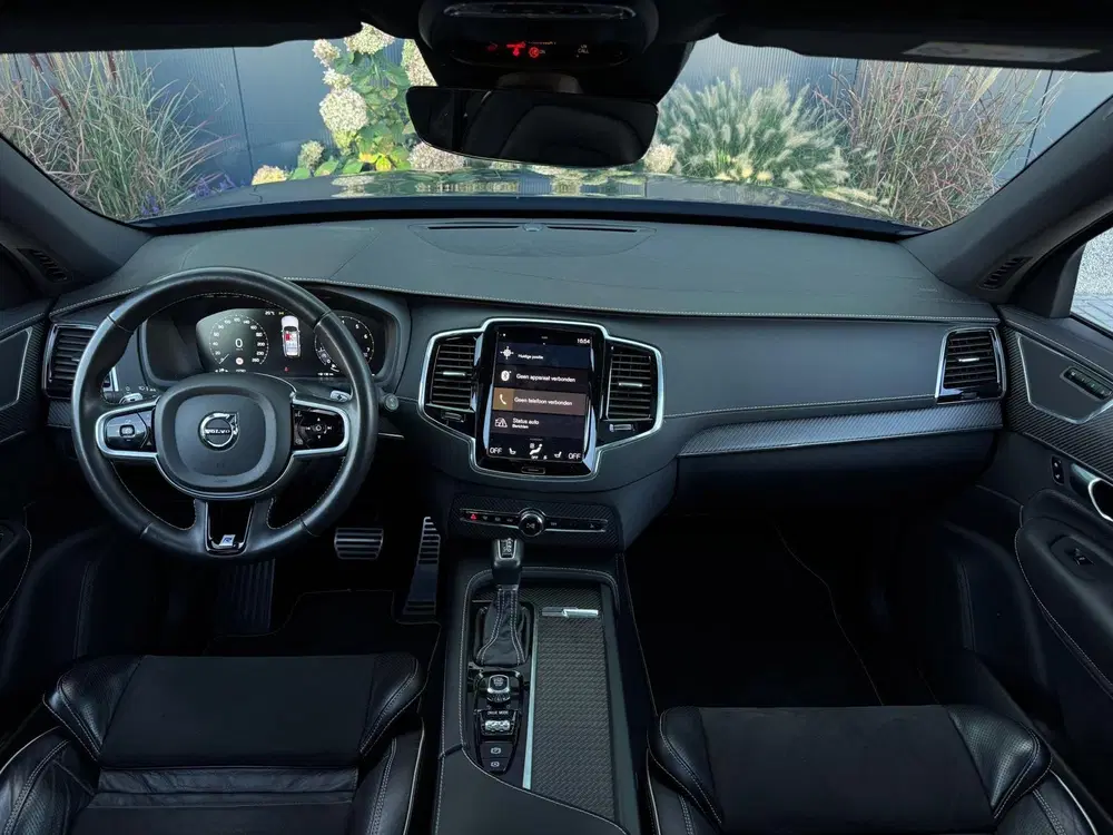 Volvo XC90 2.0 T5 AWD R-Design FULL PANO uit 2019, foto 2