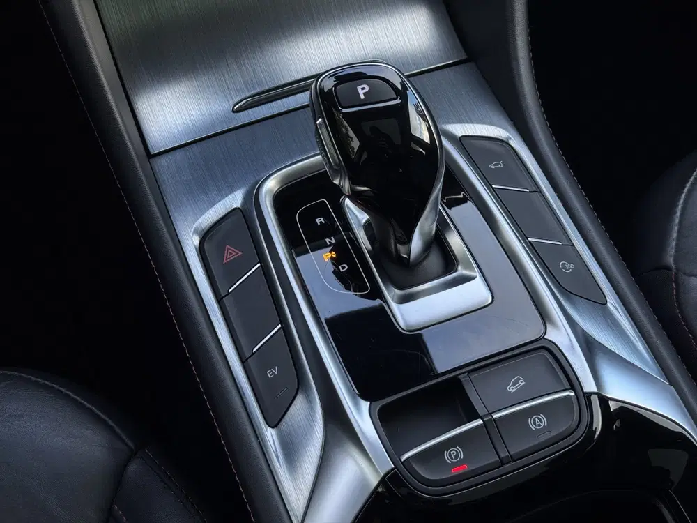 MG EHS 1.5 TGDI Luxury PHEV uit 2023, foto 14