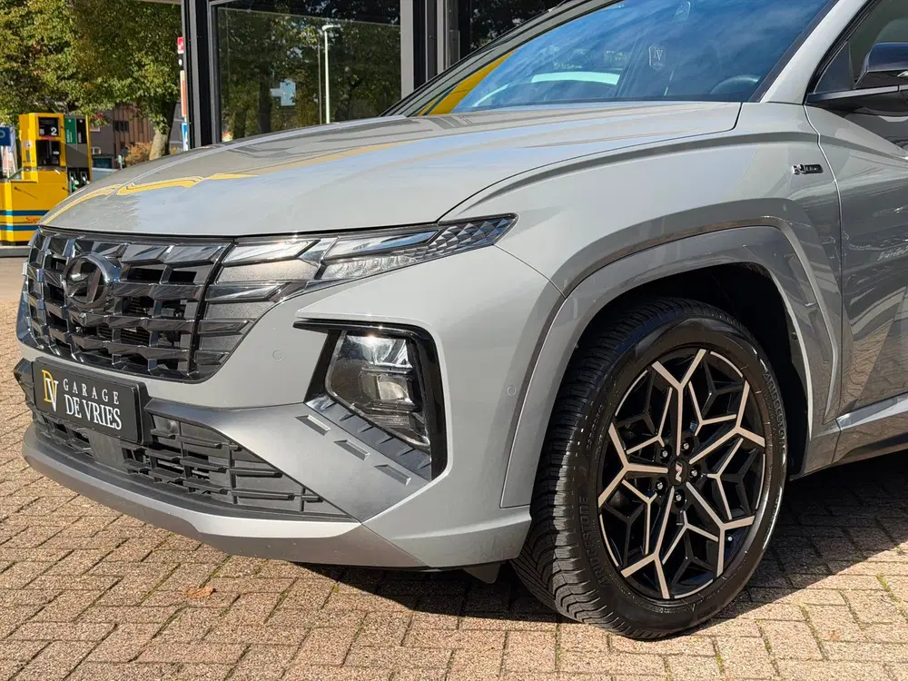 Hyundai TUCSON 1.6 T-GDI HEV N Line Sky Panoramadak Full uit 2023, foto 14