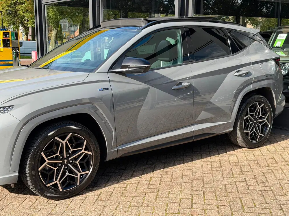 Hyundai TUCSON 1.6 T-GDI HEV N Line Sky Panoramadak Full uit 2023, foto 15