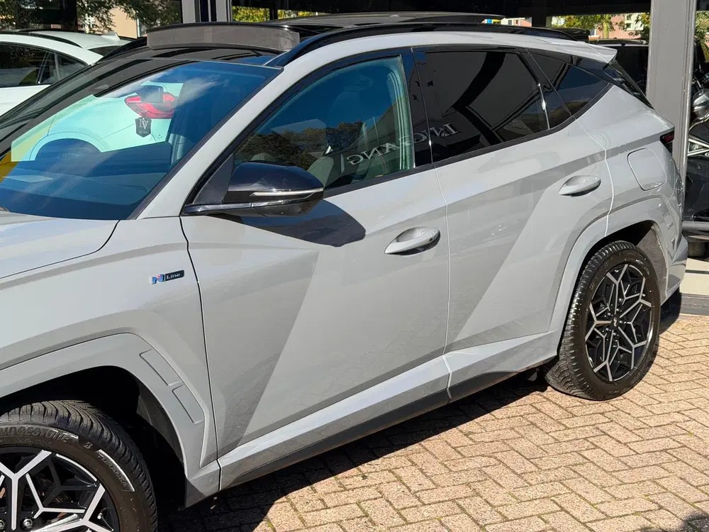 Hyundai TUCSON 1.6 T-GDI HEV N Line Sky Panoramadak Full uit 2023, foto 9