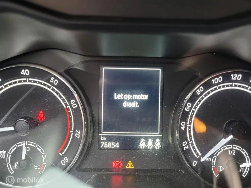 Skoda Kamiq 1.0 TSI Business Edition uit 2021, foto 15