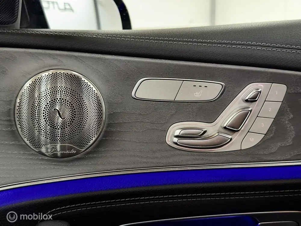 Mercedes-Benz E-Klasse Mercedes E-klasse 300 e 4MATIC AMG uit 2021, foto 10