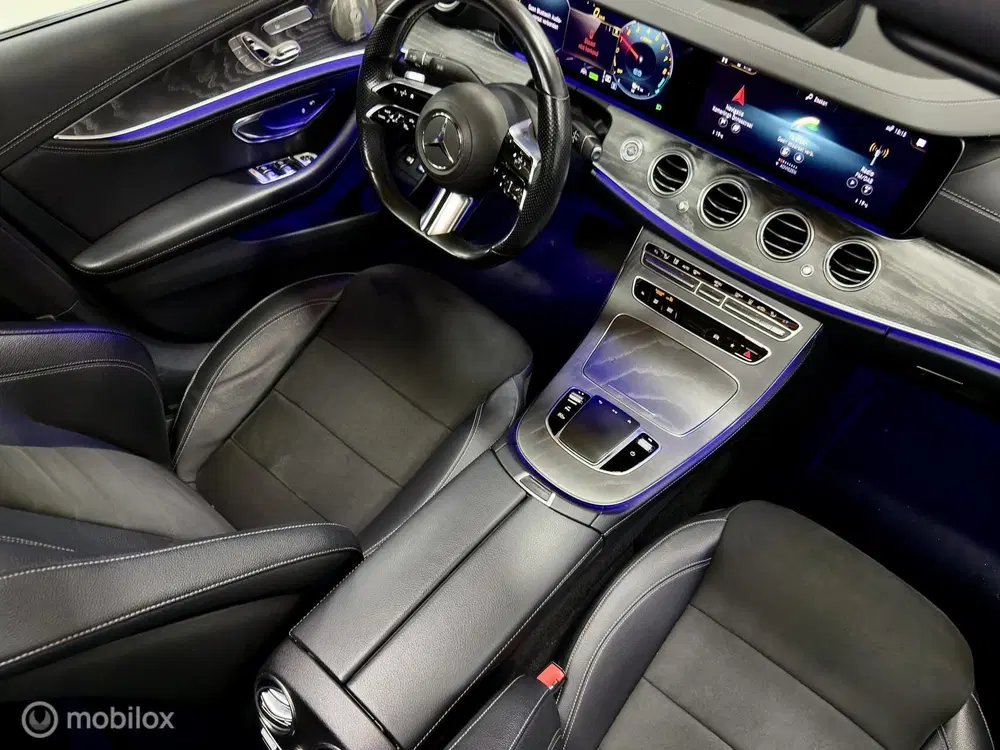 Mercedes-Benz E-Klasse Mercedes E-klasse 300 e 4MATIC AMG uit 2021, foto 14
