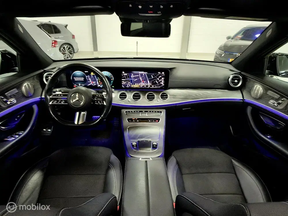 Mercedes-Benz E-Klasse Mercedes E-klasse 300 e 4MATIC AMG uit 2021, foto 4