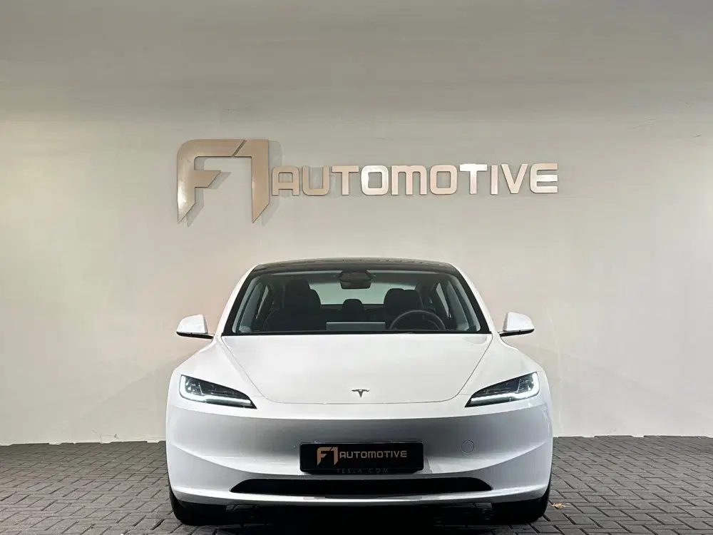 Tesla Model 3 RWD 60 kWh 94% Pano uit 2024, foto 2