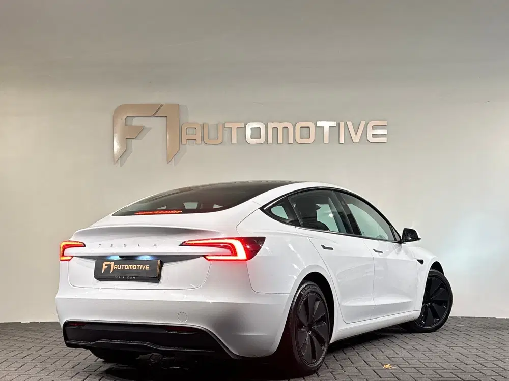 Tesla Model 3 RWD 60 kWh 94% Pano uit 2024, foto 4