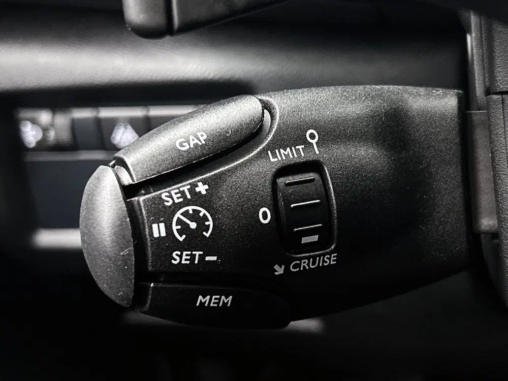 Citroën C5 Aircross 1.2 Hybrid 136 Plus uit 2024, foto 6