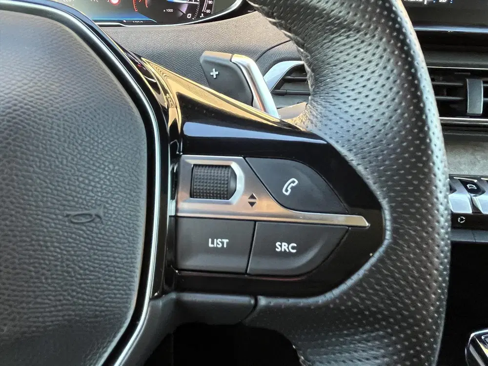 Peugeot 5008 1.2 130pk Automaat GT uit 2022, foto 10
