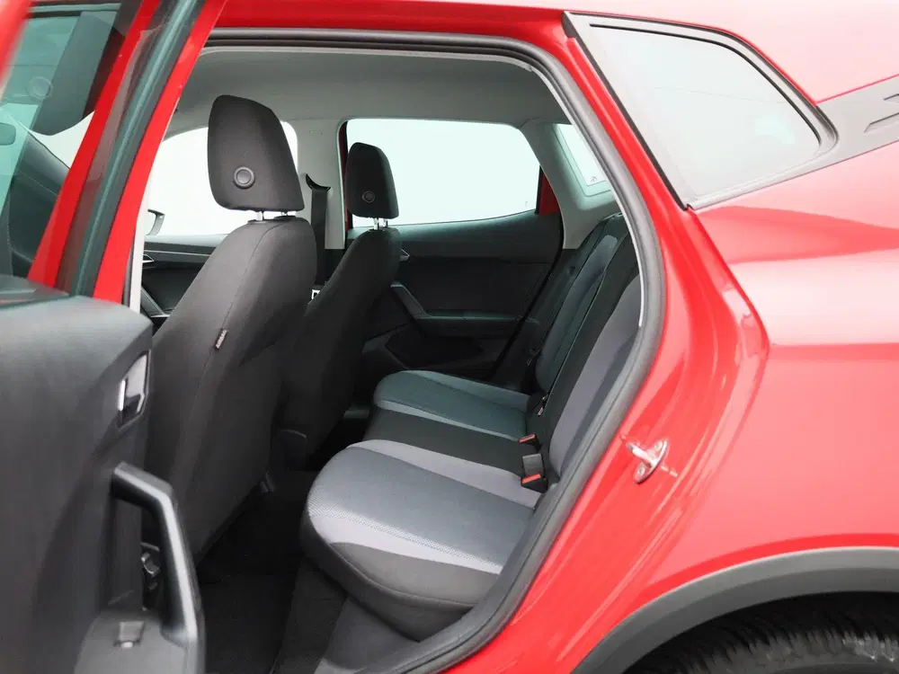 SEAT Arona 1.0 TSI Style Business Intense uit 2021, foto 10