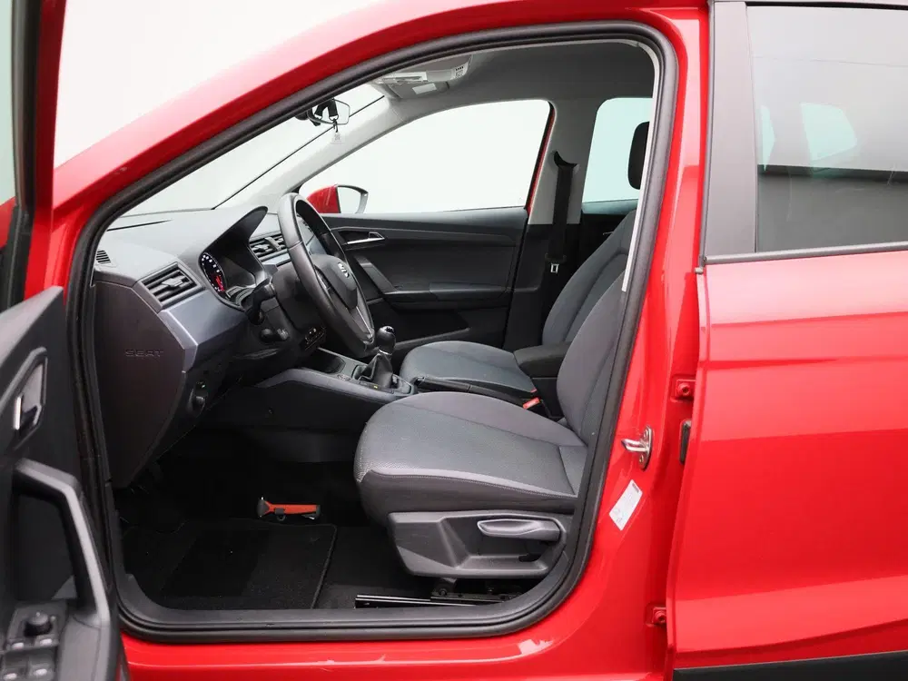 SEAT Arona 1.0 TSI Style Business Intense uit 2021, foto 9