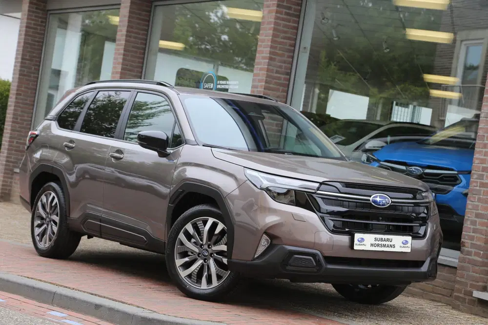 Subaru Forester 2.0i e-BOXER Premium Schuifdak Leer Navi C uit 2026
