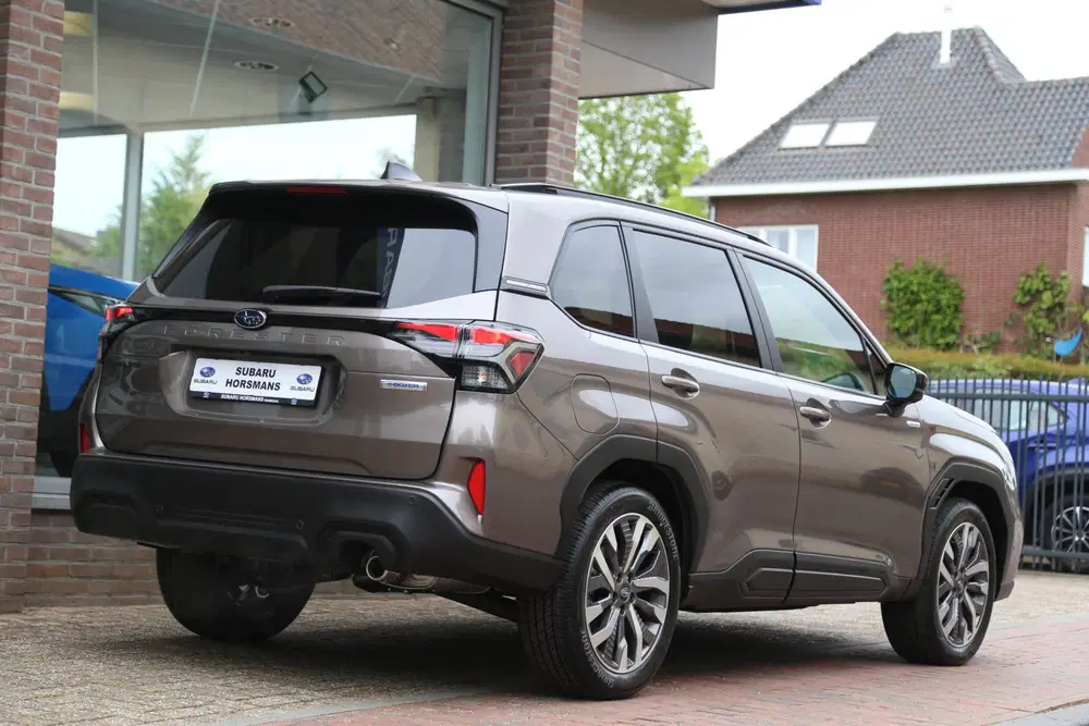 Subaru Forester 2.0i e-BOXER Premium Schuifdak Leer Navi C uit 2026, foto 3