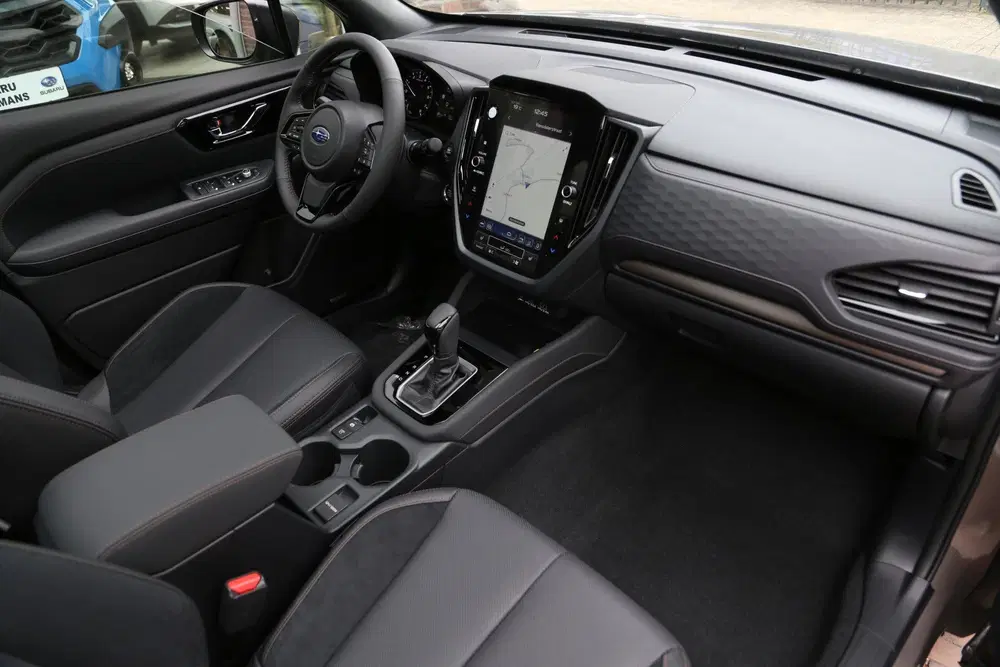 Subaru Forester 2.0i e-BOXER Premium Schuifdak Leer Navi C uit 2026, foto 4