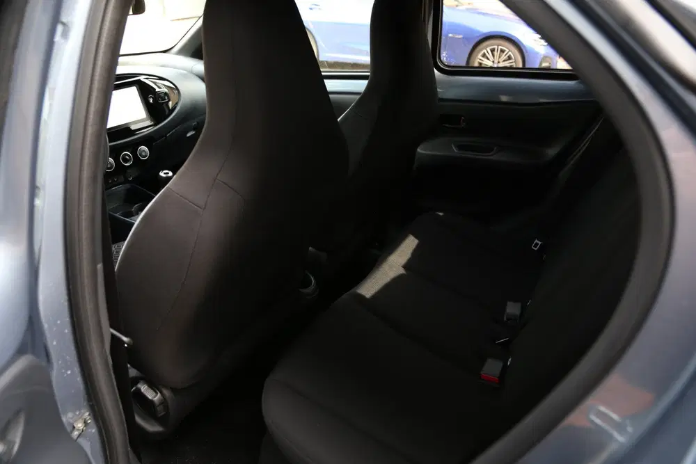 Toyota Aygo X 1.0 VVT-i MT Pulse Navi Carplay Camera ACC uit 2025, foto 15