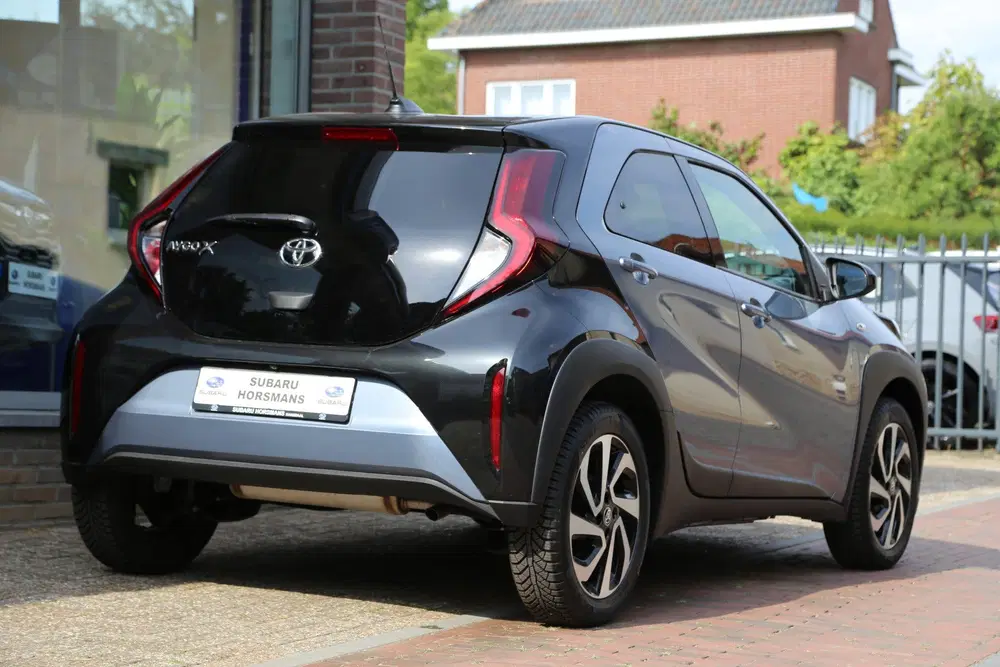 Toyota Aygo X 1.0 VVT-i MT Pulse Navi Carplay Camera ACC uit 2025, foto 3